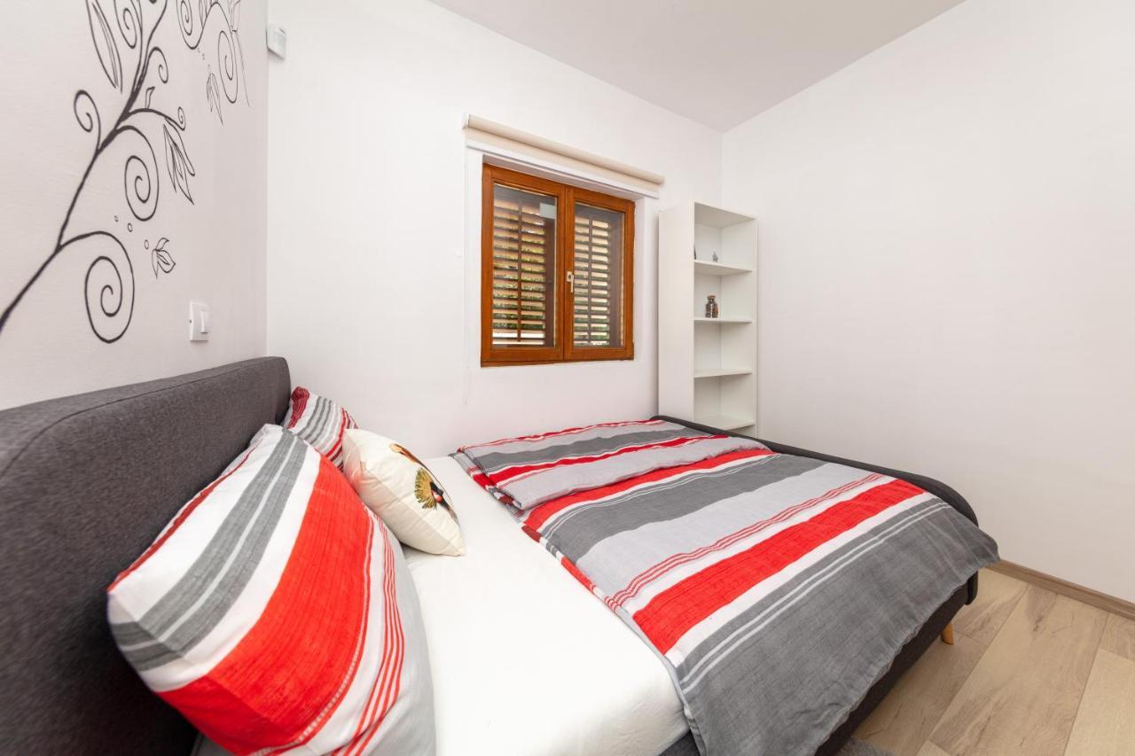 Al Pino Blue Property Premantura Zewnętrze zdjęcie